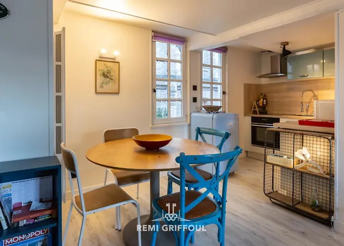 Confidentielle House Historic Center 4 Guests Honfleur